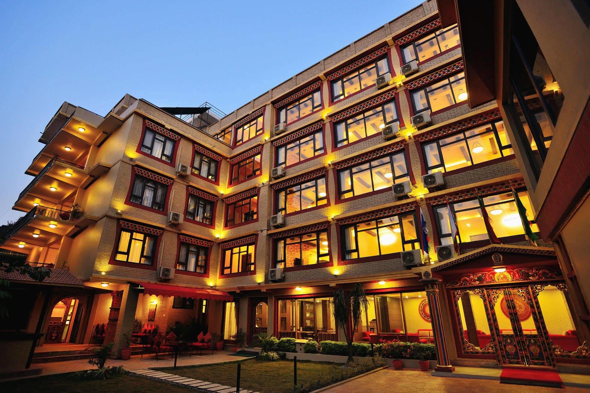 มันดาลา บูทิก โฮเต็ล Hotel กาฐมาณฑุ ภายนอก รูปภาพ