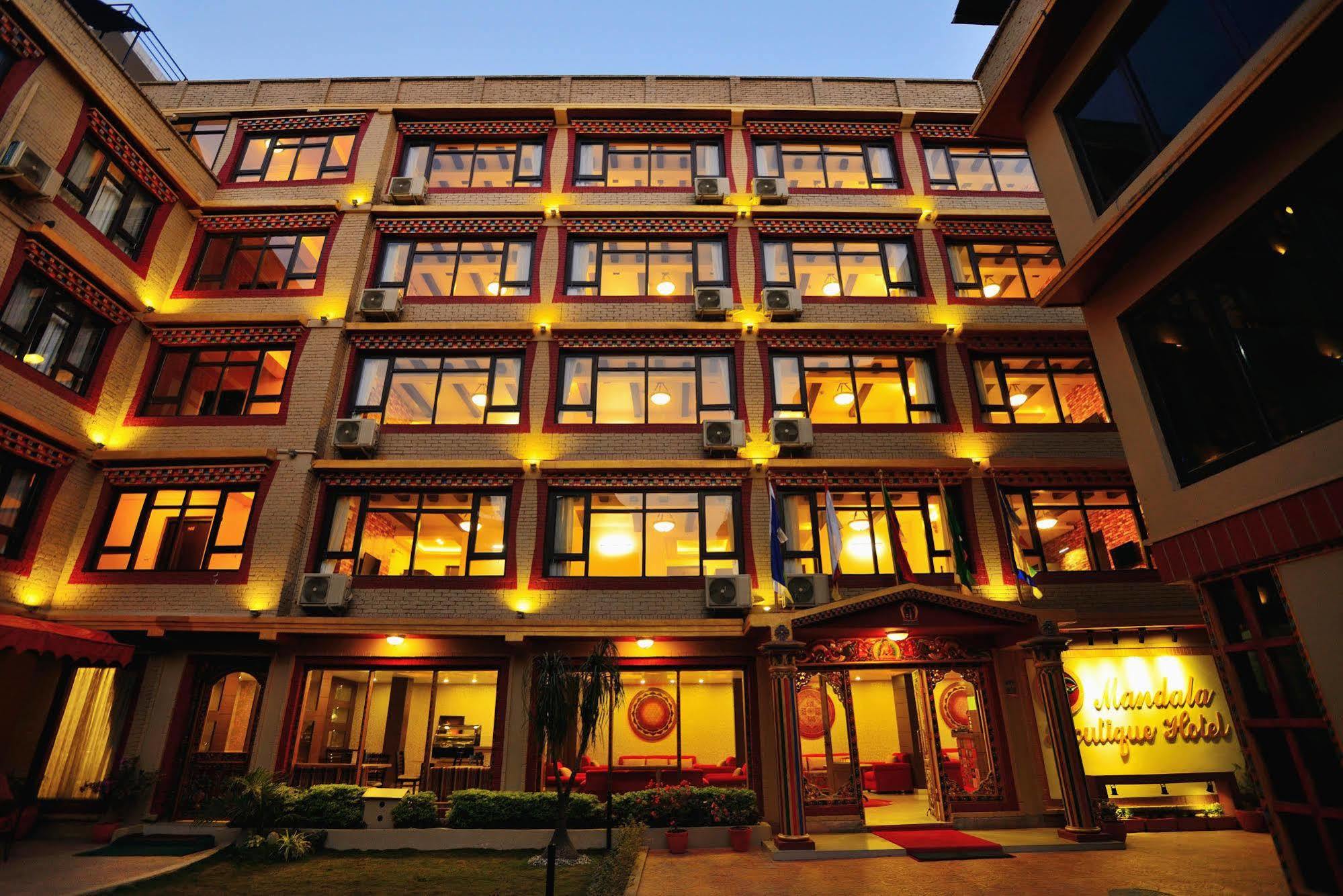 มันดาลา บูทิก โฮเต็ล Hotel กาฐมาณฑุ ภายนอก รูปภาพ