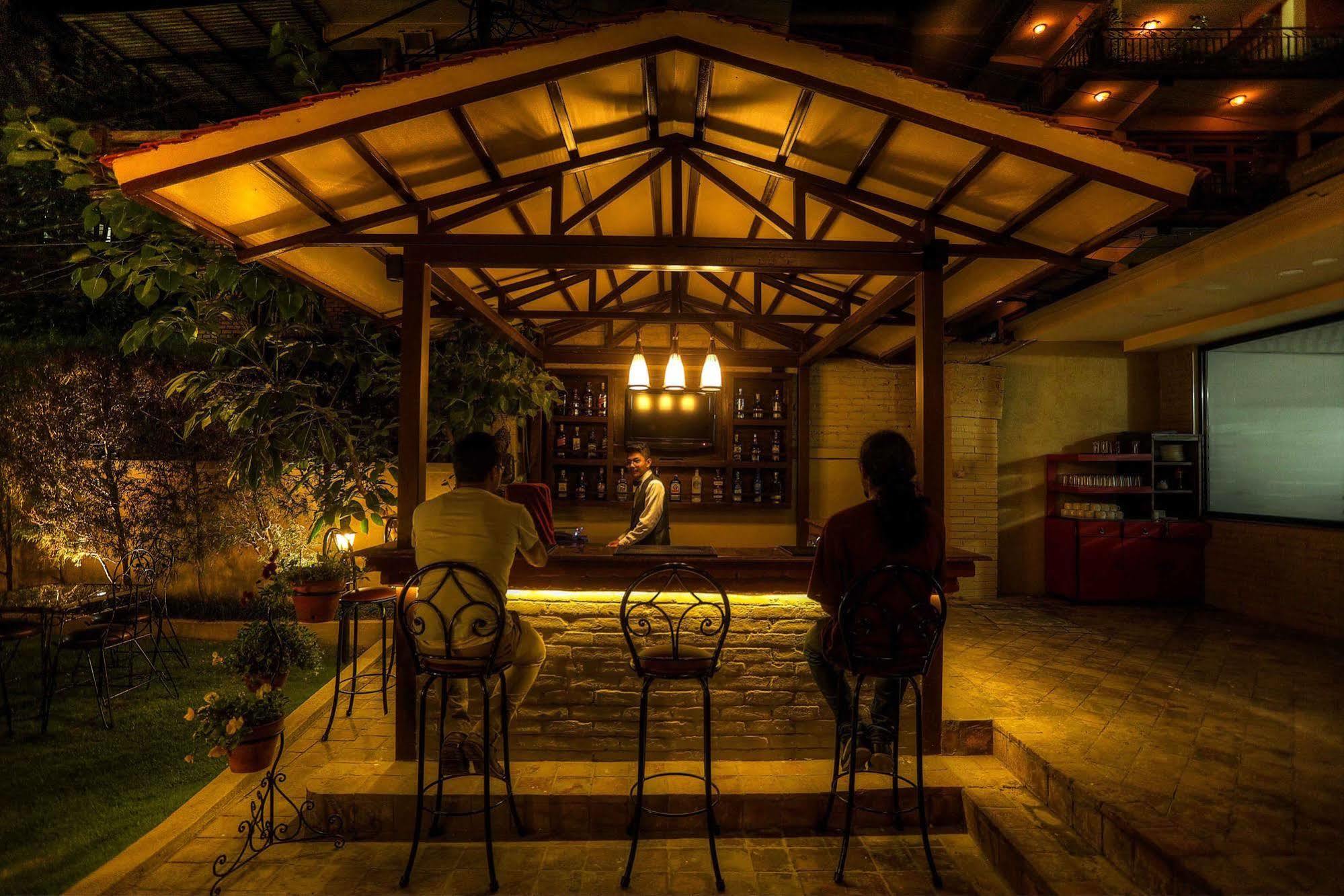 มันดาลา บูทิก โฮเต็ล Hotel กาฐมาณฑุ ภายนอก รูปภาพ